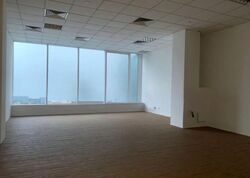 SQUARE 2 (D11), Retail #602975131
